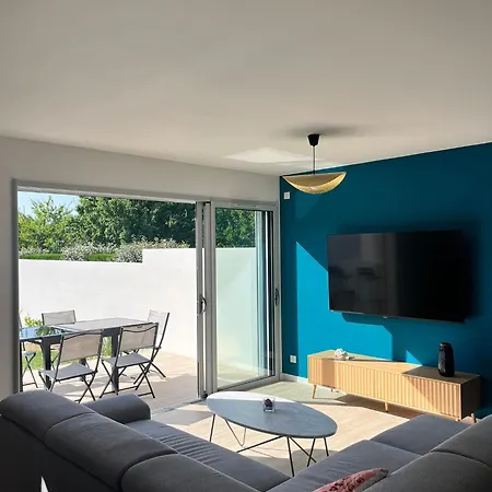 Maison Neuve Clim & Bar D'ete Sur Jardin Дом отдыха *