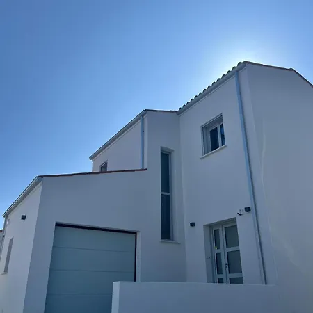 Casa vacanze Maison Neuve Clim&bar D'été Sur Jardin Royan