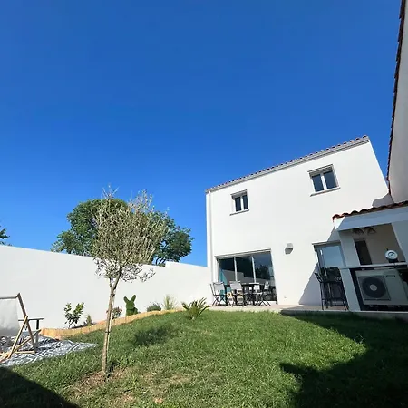 Maison Neuve Clim & Bar D'ete Sur Jardin * Руайян